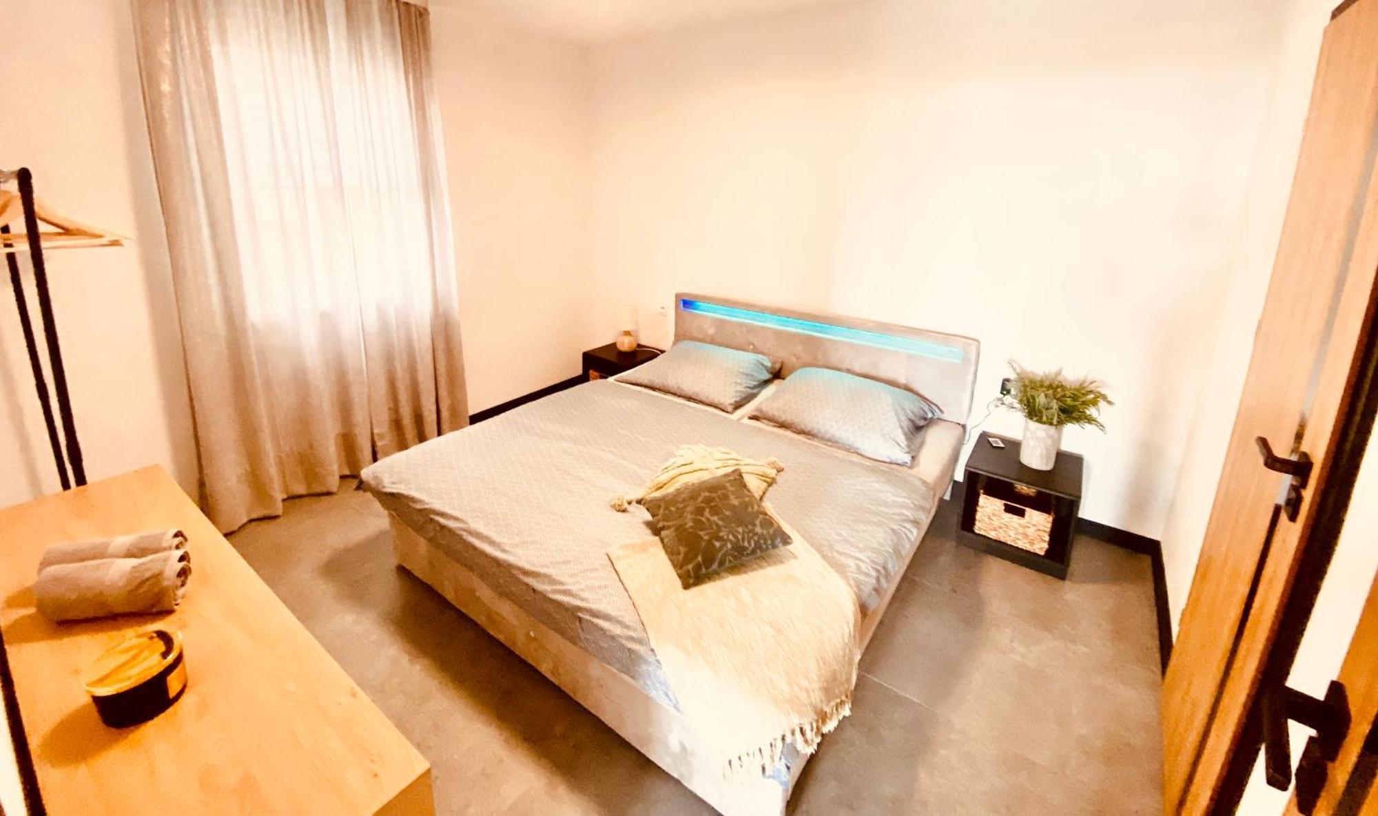 סנג' Apartment Nicol מראה חיצוני תמונה