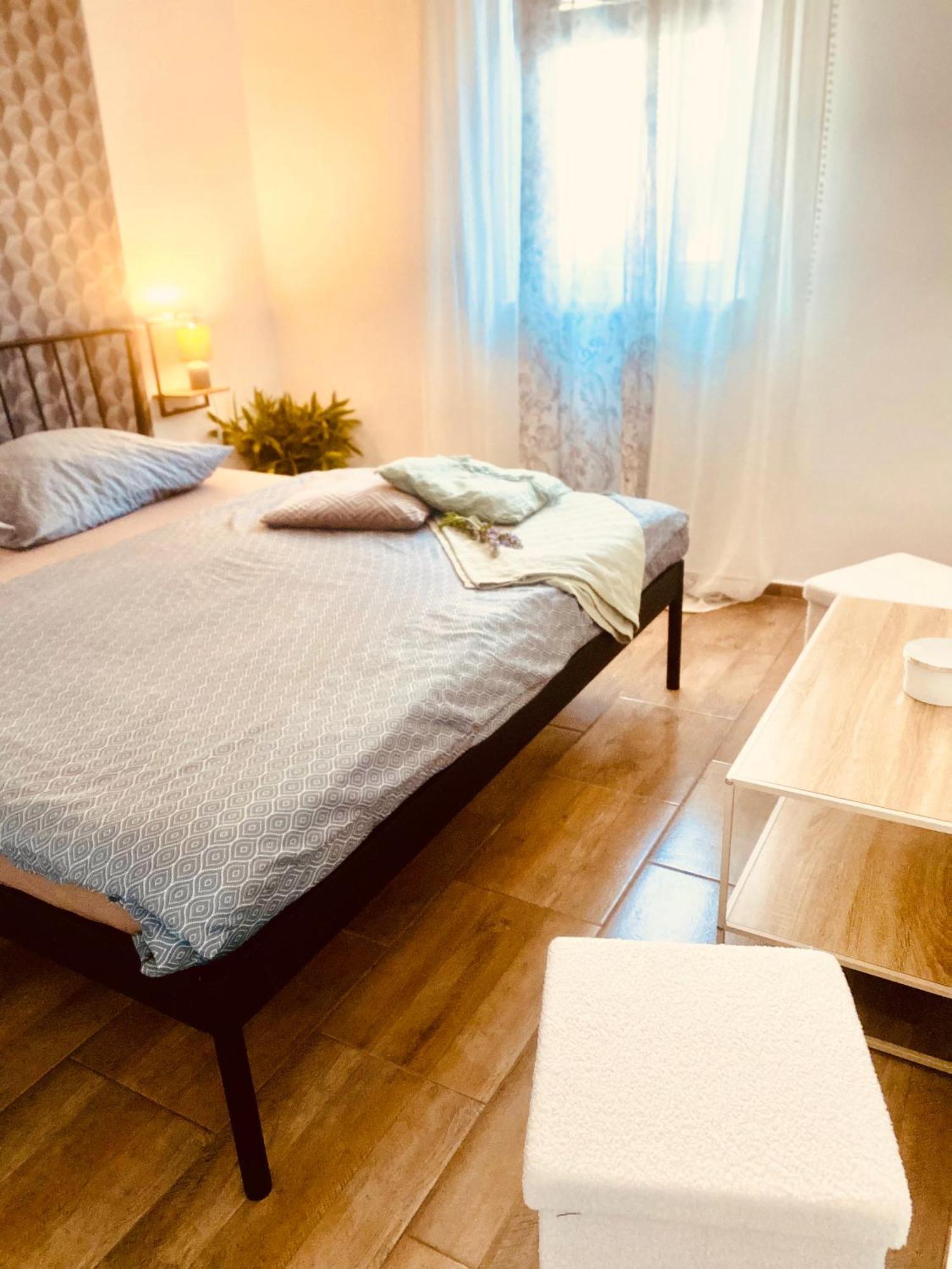 סנג' Apartment Nicol מראה חיצוני תמונה